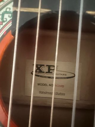 Guitarra española acústica