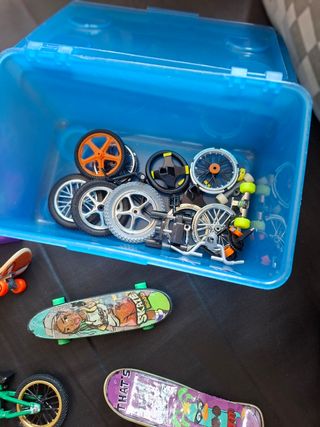 Mini skateboard e bici