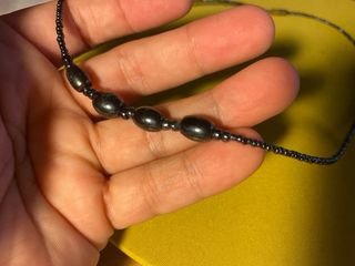 Collar negro con cuentas