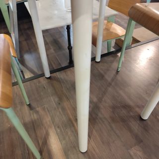 Mesa vintage de madera