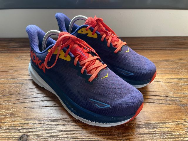 Hoka Clifton 9 – 44⅔ EU – buenos desgaste suela