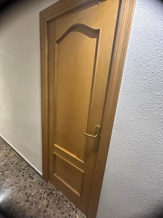Rebajas. 
Puerta 62 cm ancho , baño 

