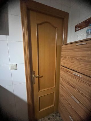 Rebajas. 
Puerta 62 cm ancho , baño 
