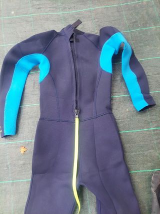 Neopreno niño Decathlon 12 años.