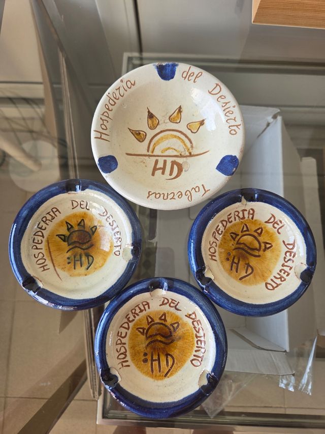 4 posacenere Hospederia del Desierto