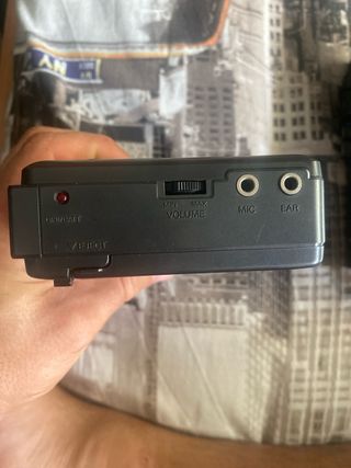 Radio Cassette SANYO - TRC 1128
