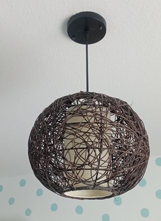 Lámpara de techo mimbre marrón