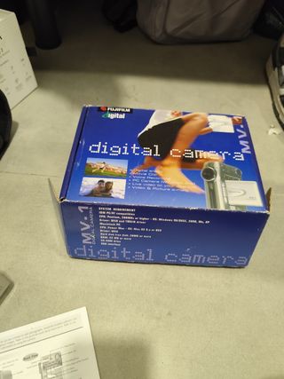 URGENTE Fujifilm MV-1 Cámara Digital