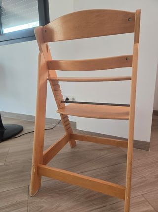 Trona evolutiva ROBA madera