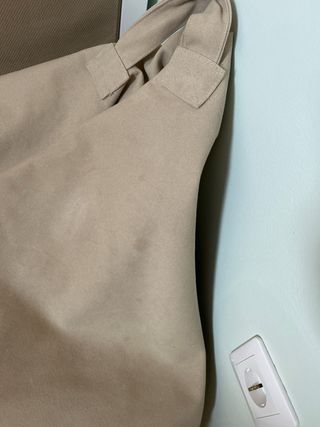 Puff similar a este enorme comprado en Zara home