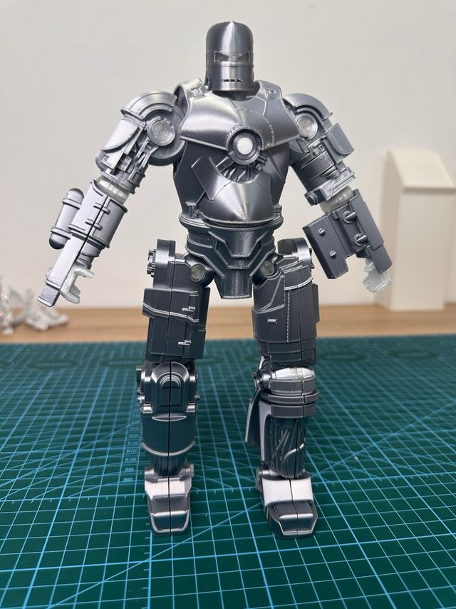 Figura Iron Man MK1 – Articulada (24 cm)