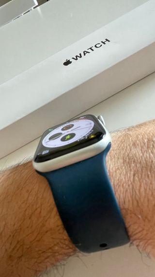 Apple Watch plata, 93% salud bateria. Impecable. 