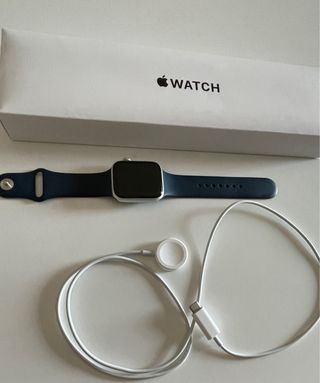 Apple Watch plata, 93% salud bateria. Impecable. 