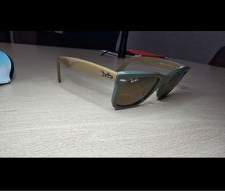 Ray-Ban RB2140: gafas sol verde-dorado
