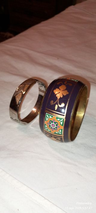 2 pulseras
