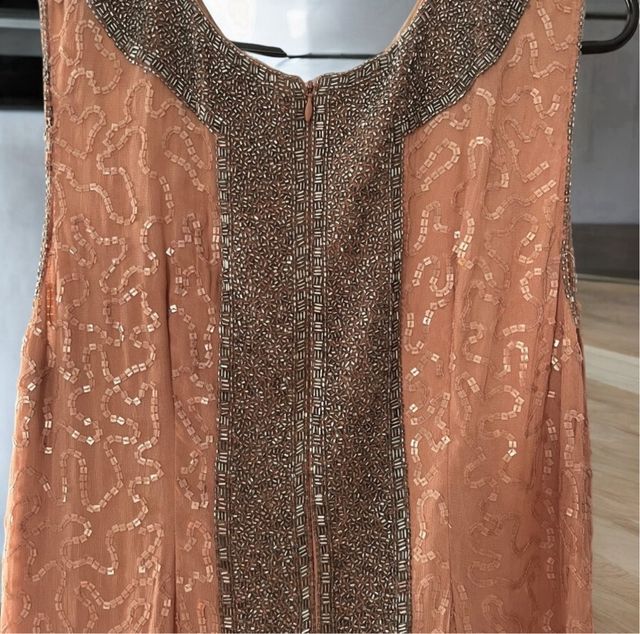 Vestido joya rosa más Complementos