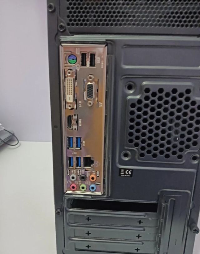 PC Workstation– Intel i5-6600, 16Gb RAM,SSD + HDD-