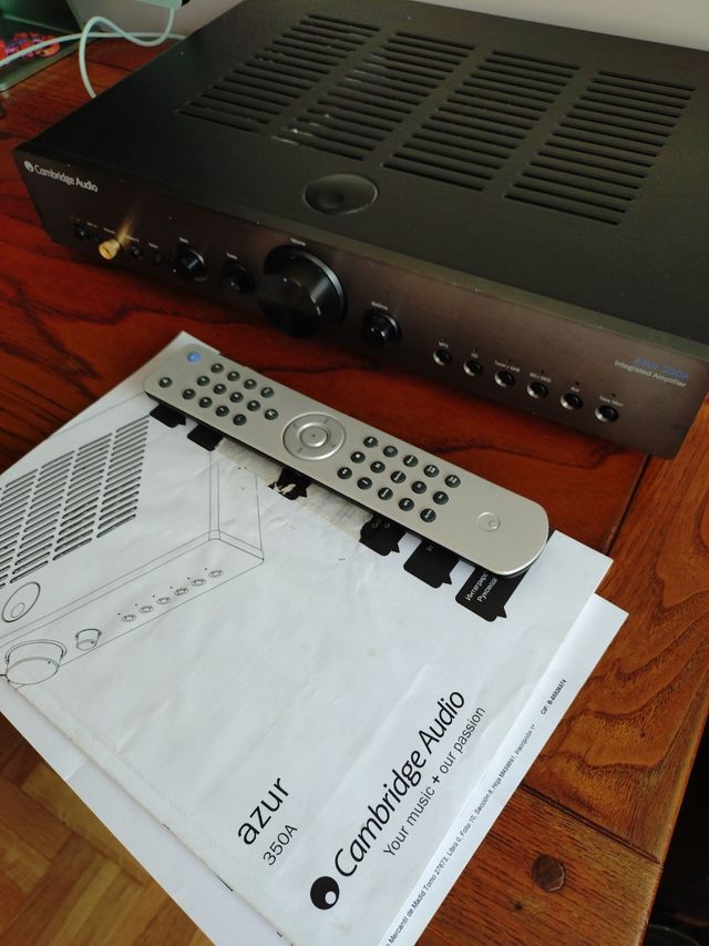Cambridge Audio AZUR 350A Amplificador