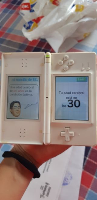 Nintendo DS con juegos