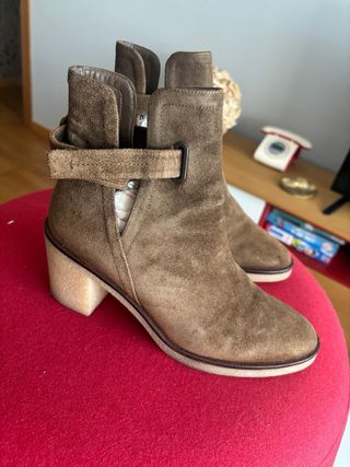Botines Hoss Intropia ante marrón 39