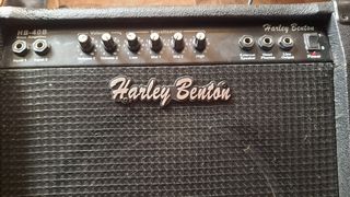 Bajo Harley Benton + Amplificador