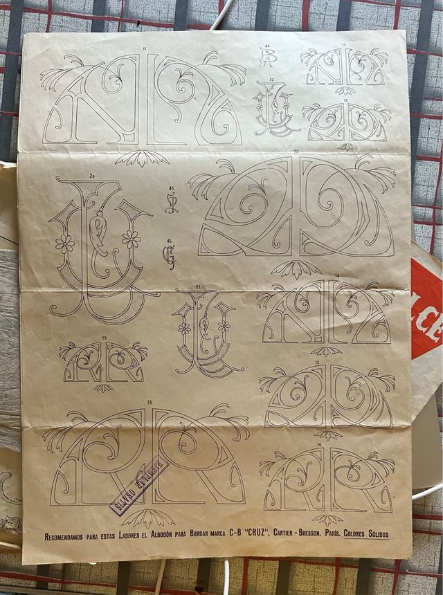 Cuadernos Bordados antiguos