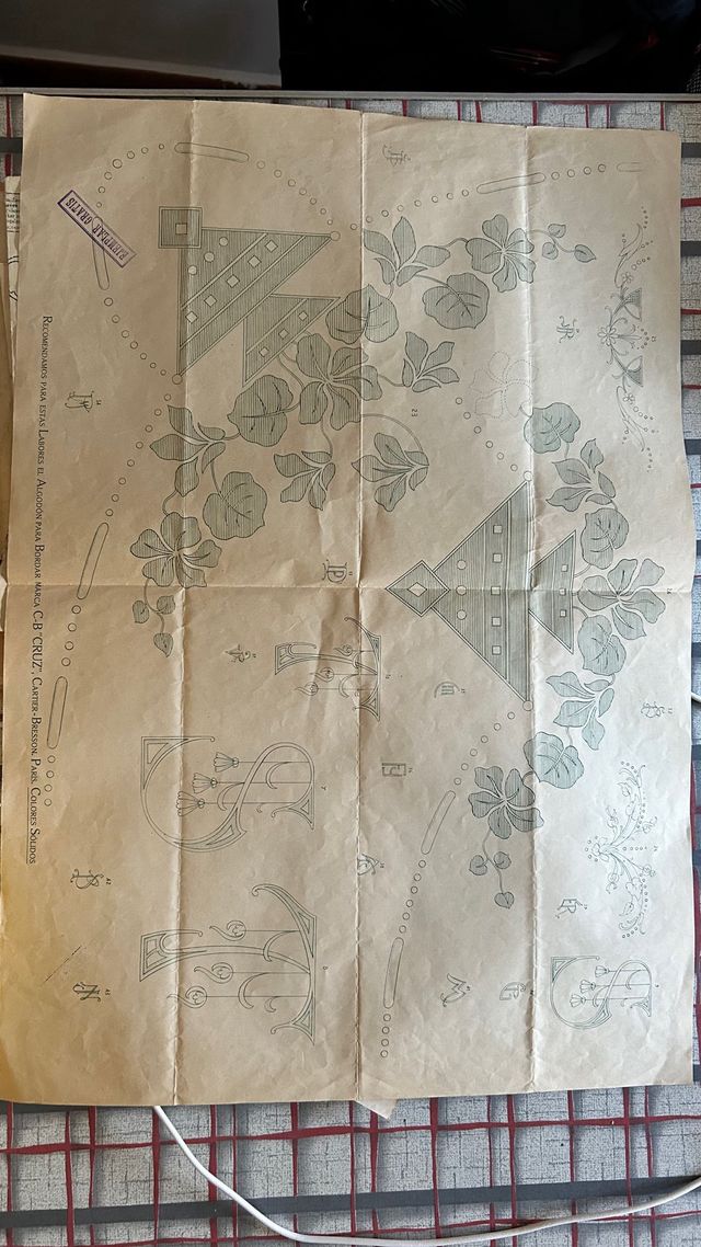 Cuadernos Bordados antiguos