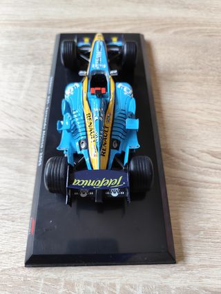 Maqueta Renault R25 Fernando Alonso 