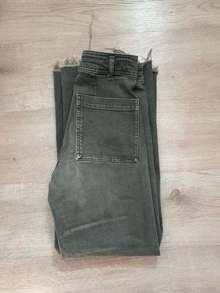 Pantalones Zara verdes militares
