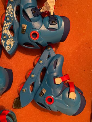 Patines en línea niños 28-30, protectores 
Mochila