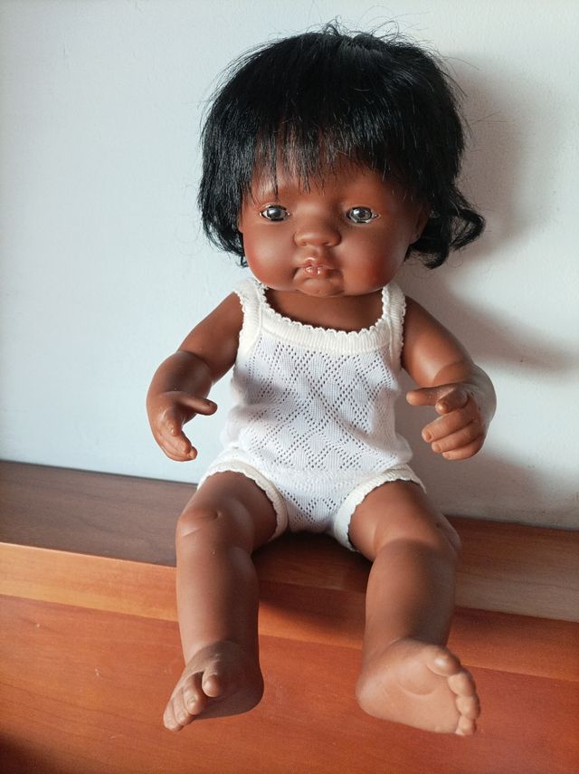 Muñeca bebé negra - Juguete