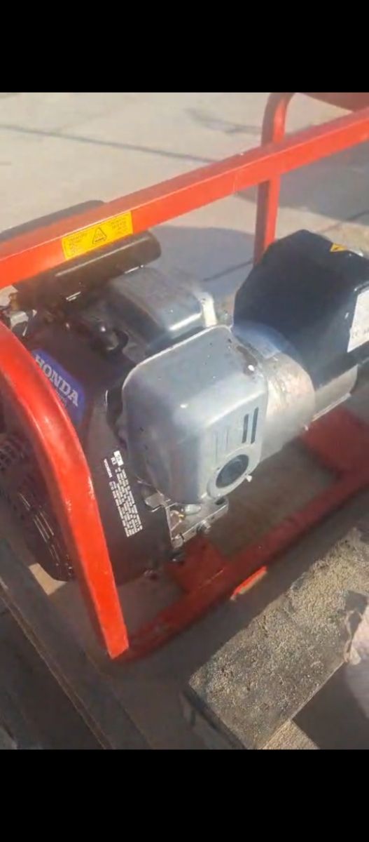 Generador Honda GC160 5.0 HP
2500w