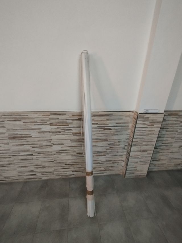 Estor blanco enrollable