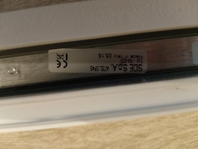 7 Focos LED Carril + Carril 3000K