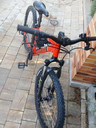 Bicicleta rokraider mtb roja
