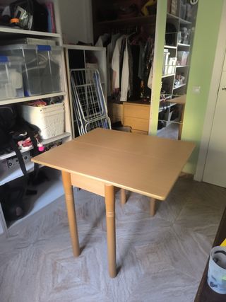 Mesa plegable pino c/ cajón