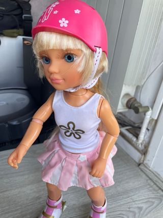 Muñeca Nancy Patines