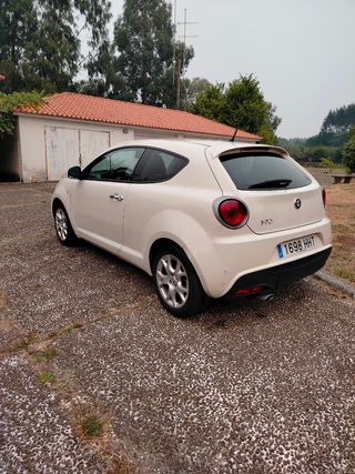 Alfa Romeo MiTO 2011