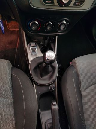 Alfa Romeo MiTO 2011