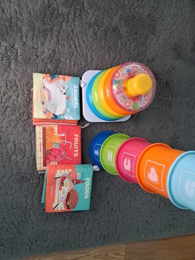 Juguetes educativos bebé