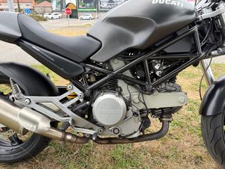 Ducati Monster 620 Dark – Año 2005 – 20.000 km