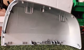 Carcasa espejo Opel Zafira 2009