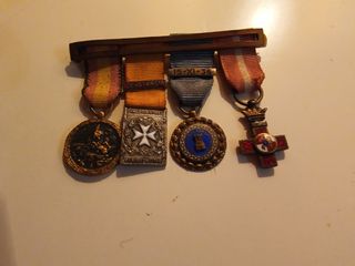 Pasador 4 Mini Medallas Militares
