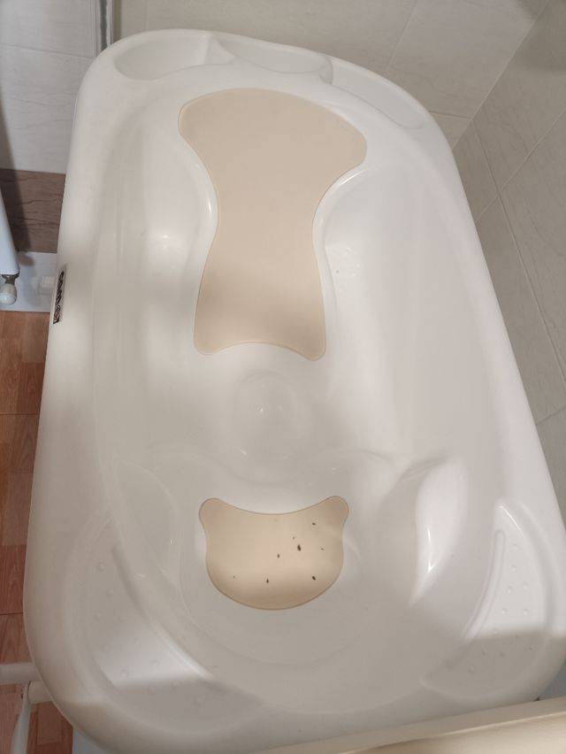 Bañera y cambiador bebé CAM