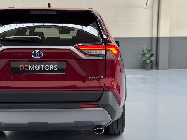TOYOTA Rav4 2.5l 220H Advance