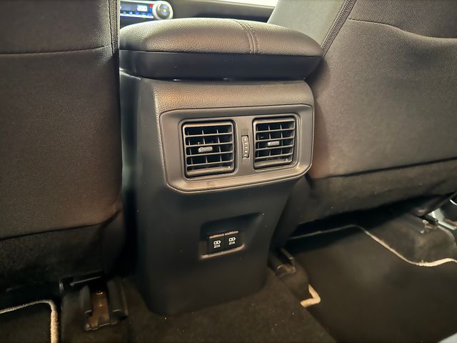 TOYOTA Rav4 2.5l 220H Advance