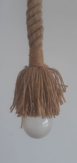 Lámpara de cuerda / yute beige
