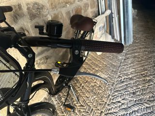 Bicicleta paseo vintage negra