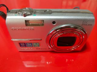 Cámara de fotos digital Olympus FE-200 - 6.0MP