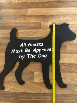 Cartel madera perro de IKEA